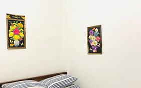 Queen'S Room Rental 2